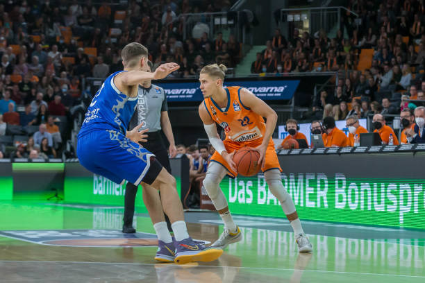 生涯常常被 生涯常常被