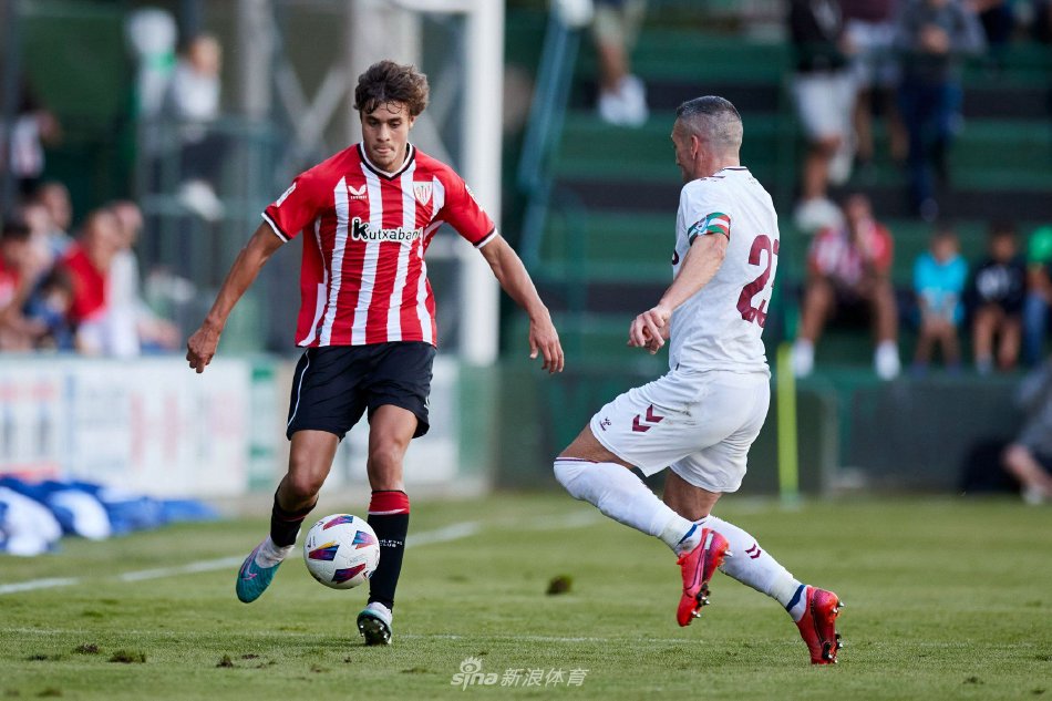 山东泰山两 山东泰山两