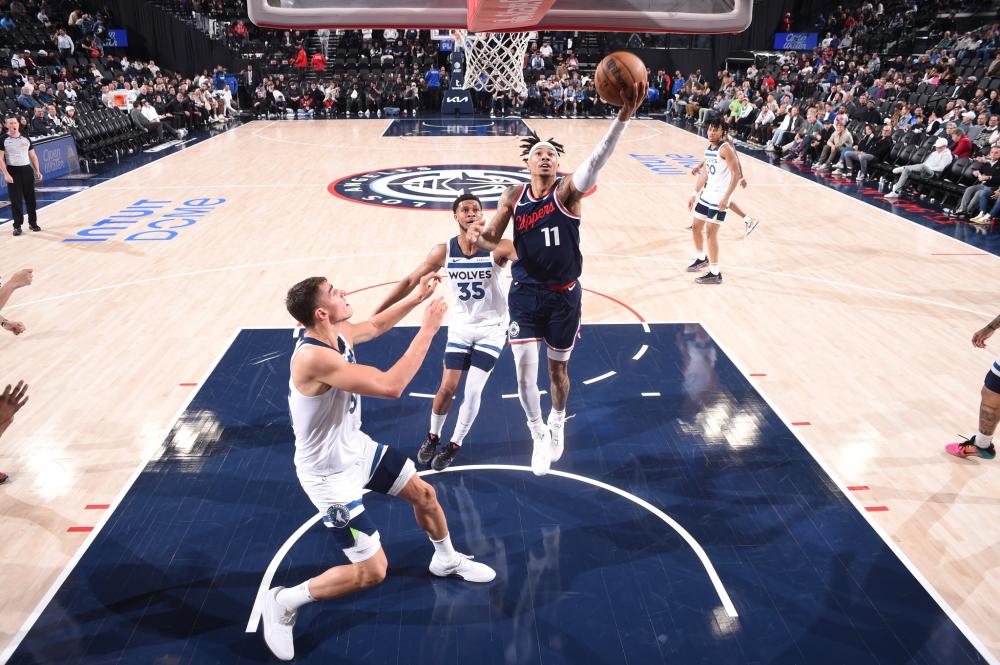 他在保持竞 他在保持竞