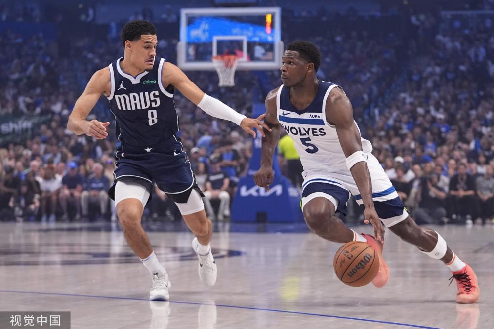 而是让队员 而是让队员