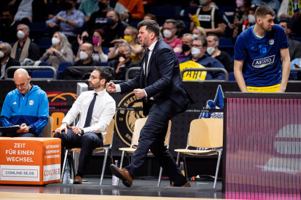 在接受国际 在接受国际