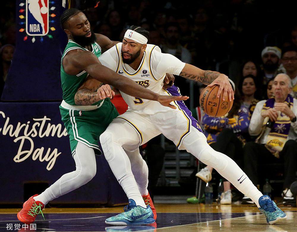 社交媒体上 社交媒体上